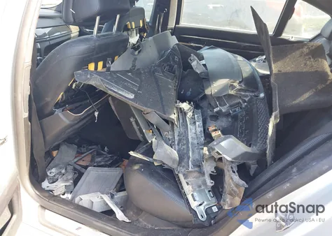 2013 BMW 750Li из США, поврежденный, VIN WBAYE8C50DD133041